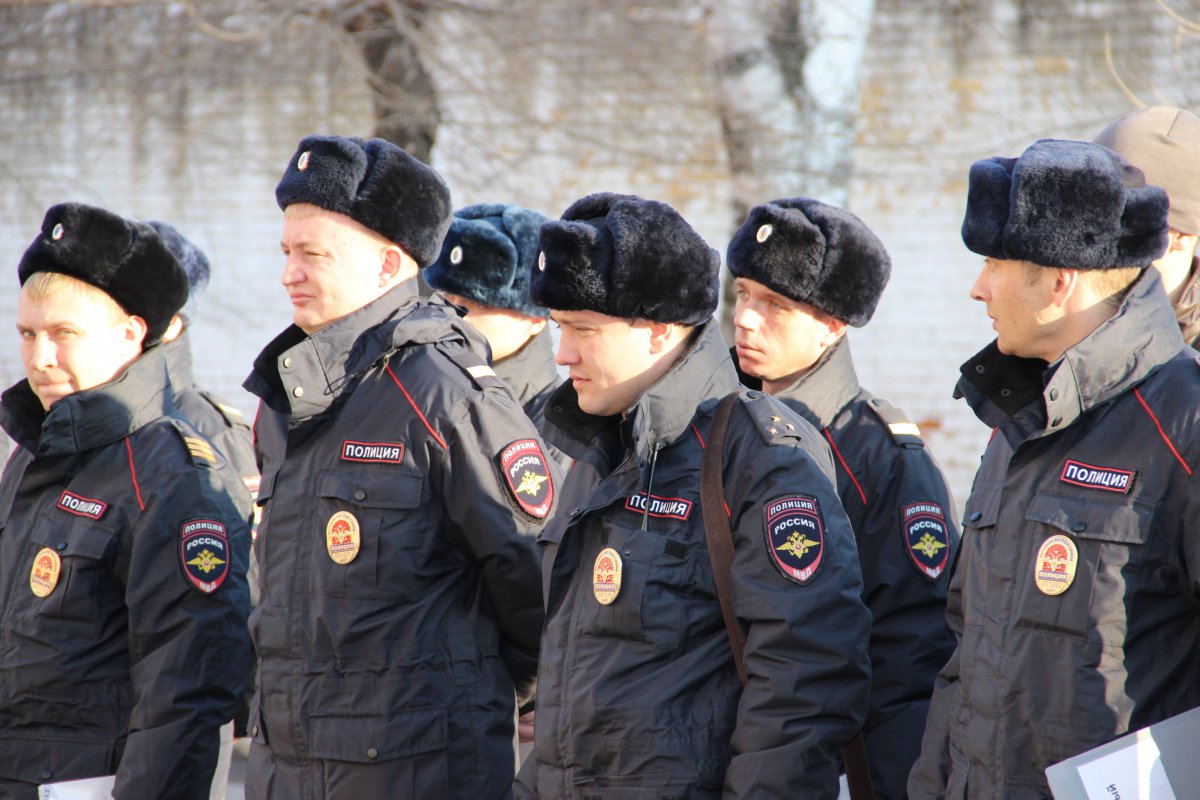 Полиция белгород сотрудники