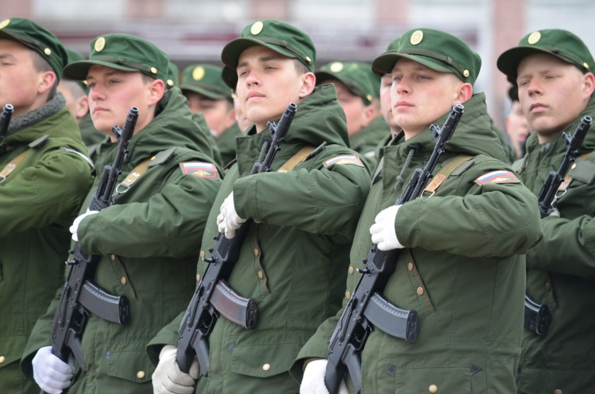 Г войск. Войска в городе. Белогорск Военная. Парад в Амурской области. Военнослужащие города Белогорска Амурской.