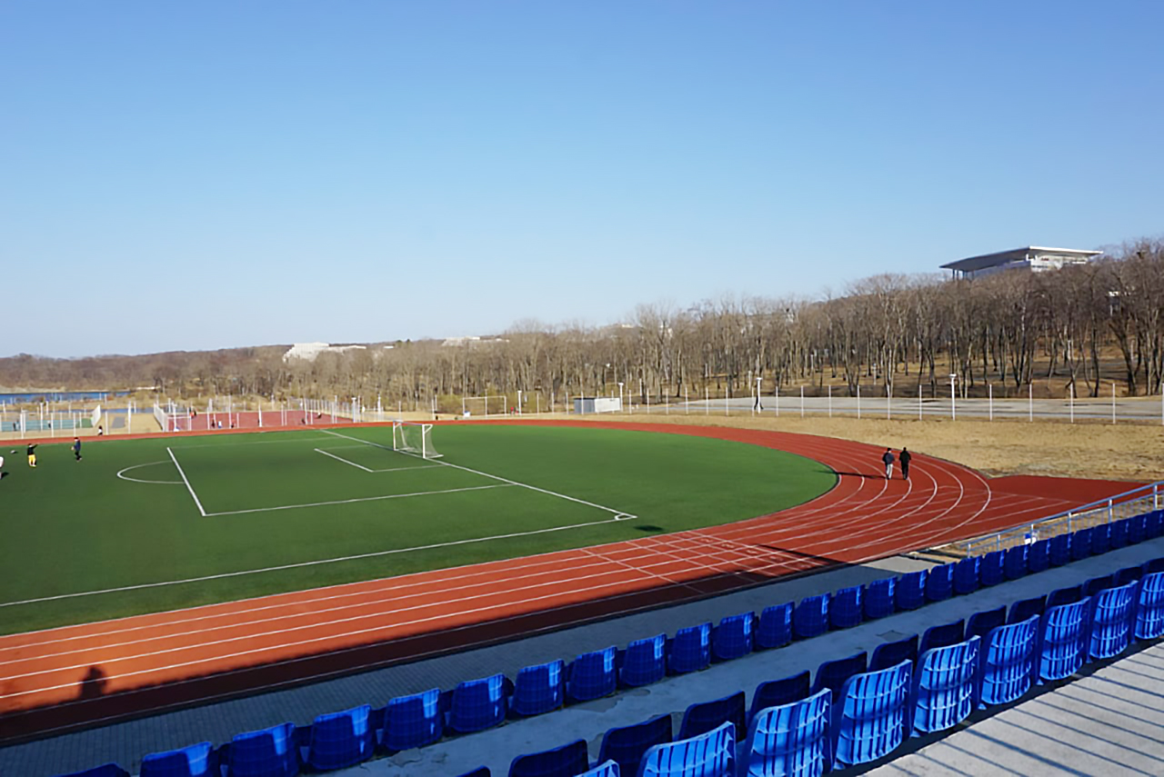 Стадион "Амур" в Константиновке отремонтируют за 100 млн рублей
