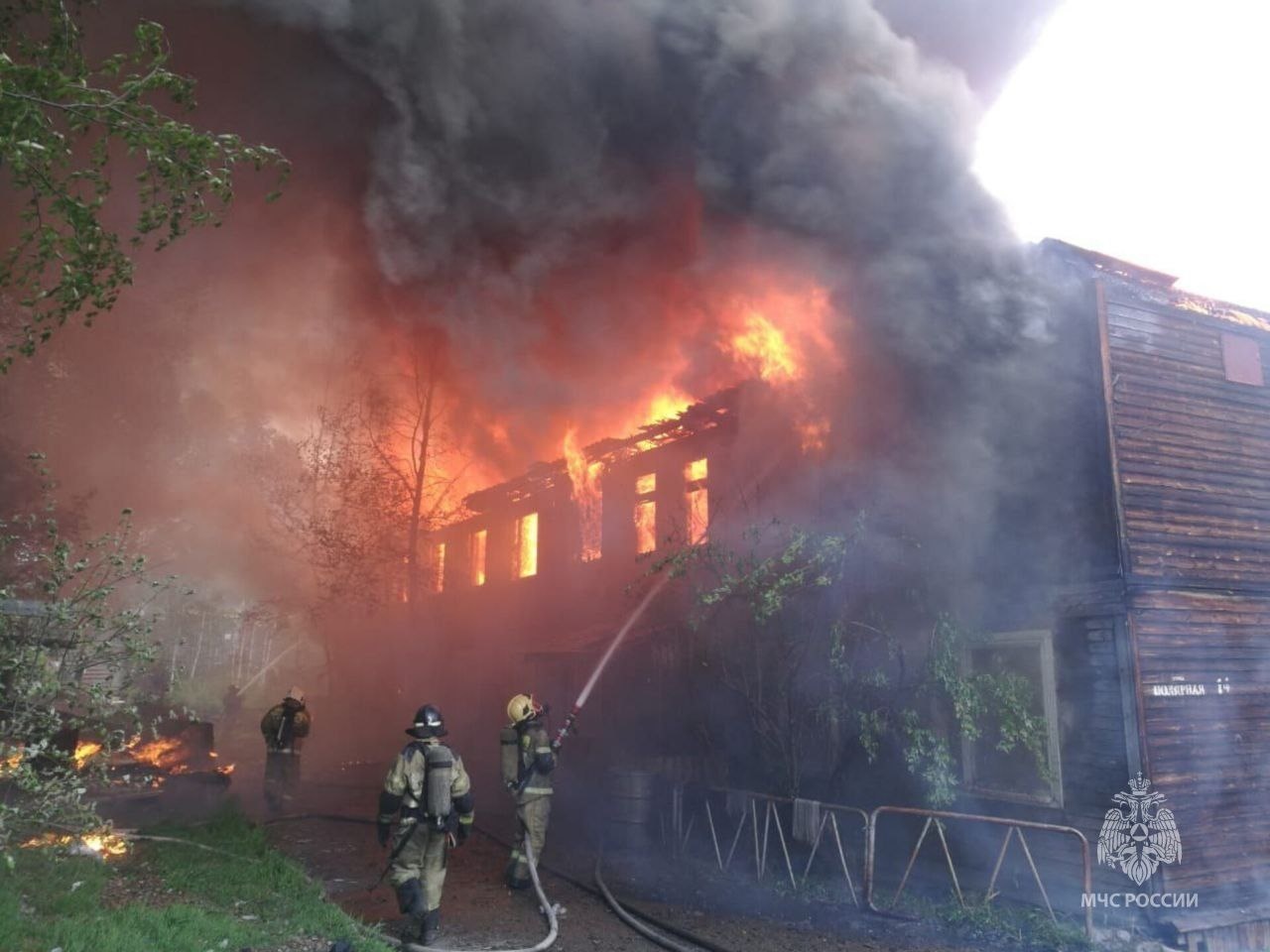 Страшный пожар с тремя погибшими произошел в Тынде