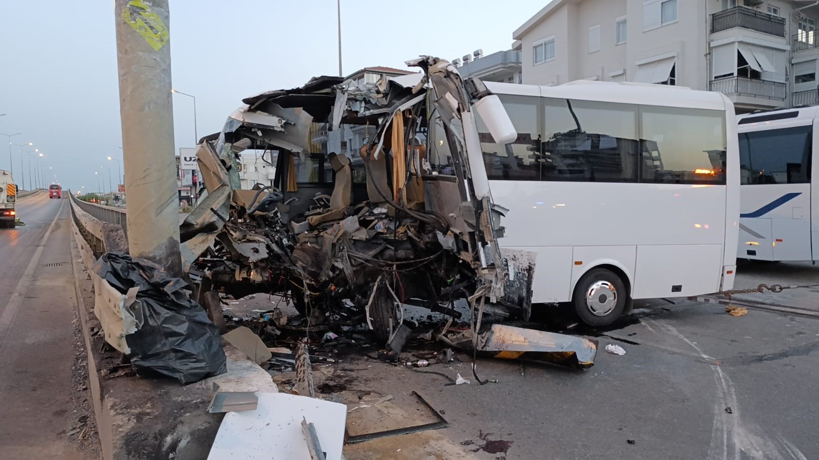 Много раненых: автобус с российскими туристами попал в ДТП в Анталье