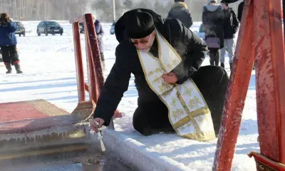 На крещенской купели в Сковородине провели Божественную литургию