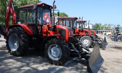 Спецтехнику поставляют в амурские муниципалитеты для восстановления дорог после паводка