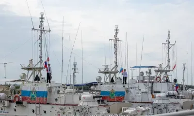 Танго "станцевали" пограничные катера в День ВМФ в Амурской области