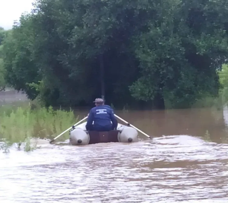 Детей эвакуируют из детского лагеря в Приморье из-за подтоплений