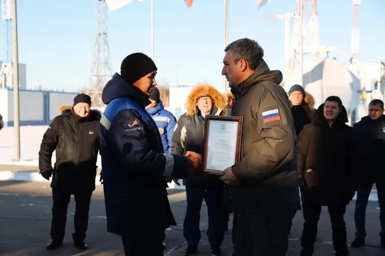 Василий Орлов поблагодарил сотрудников космодрома Восточный