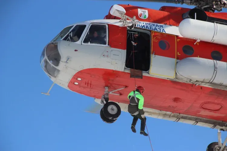 Десантники Февральска и Архары получили допуск к тушению пожаров