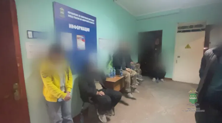 Из России выдворят поваров, которые незаконно работали в Зее