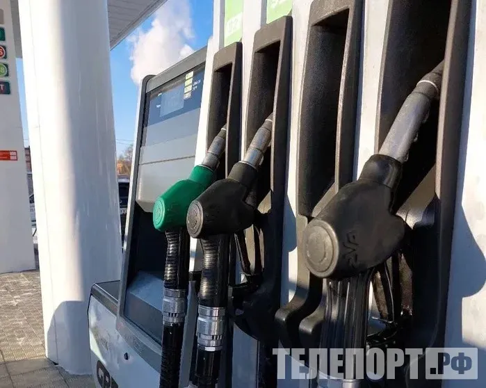 Цены на бензин в России будут расти на уровне инфляции